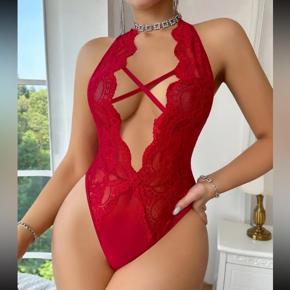 Strappy Red Lace Deep V Teddy - Picture 5 of 5